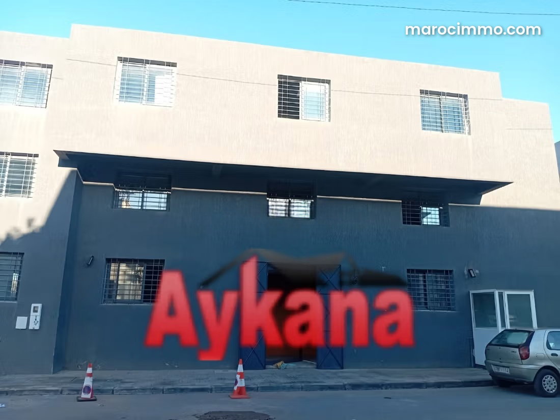 Local commercial 1883 m², Riyad Extension, Rabat — Rabat