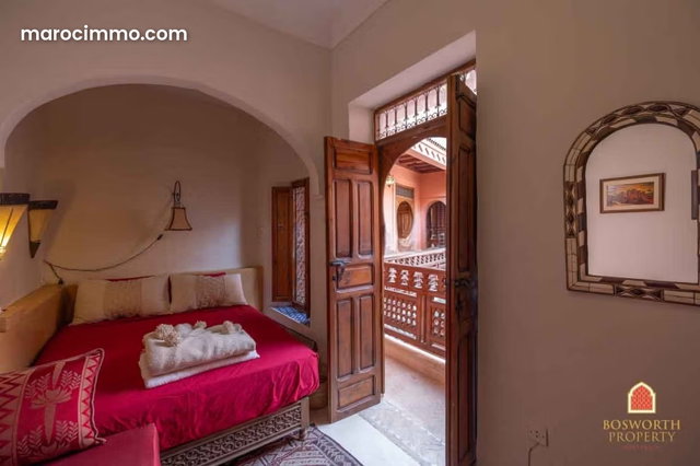 Superb Historical Riad For Sale Marrakech — 4