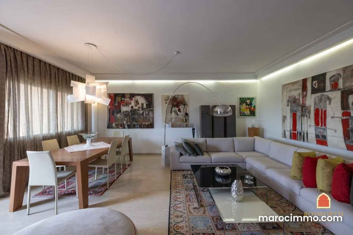 176 sqm Apartment, 3 Bedrooms with Garage, Hivernage, Marrakech — Marrakesh