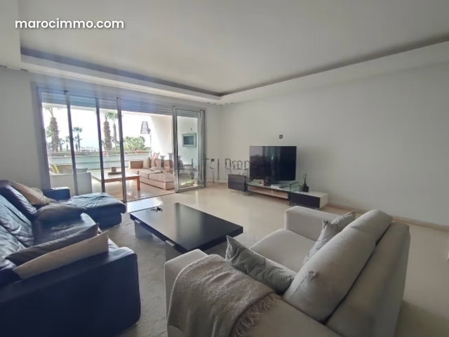 200 m² 3-Bedroom Apartment – Garden View Terrace — 2