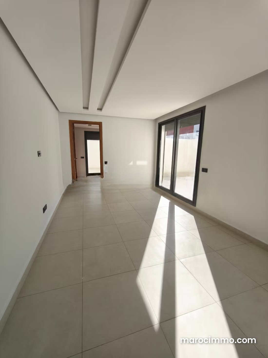 Brand-New Apartment with Terrace, Quartier des Hôpitaux, Casablanca — Casablanca