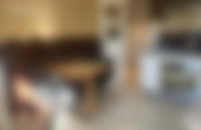 شقة فسيحة بحديقة ومسبح للإيجار بميناء طنجة — 3