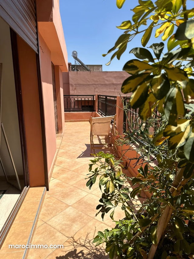 Appartement à louer à Hivernage. Surface de 85 m². Meublé — 4