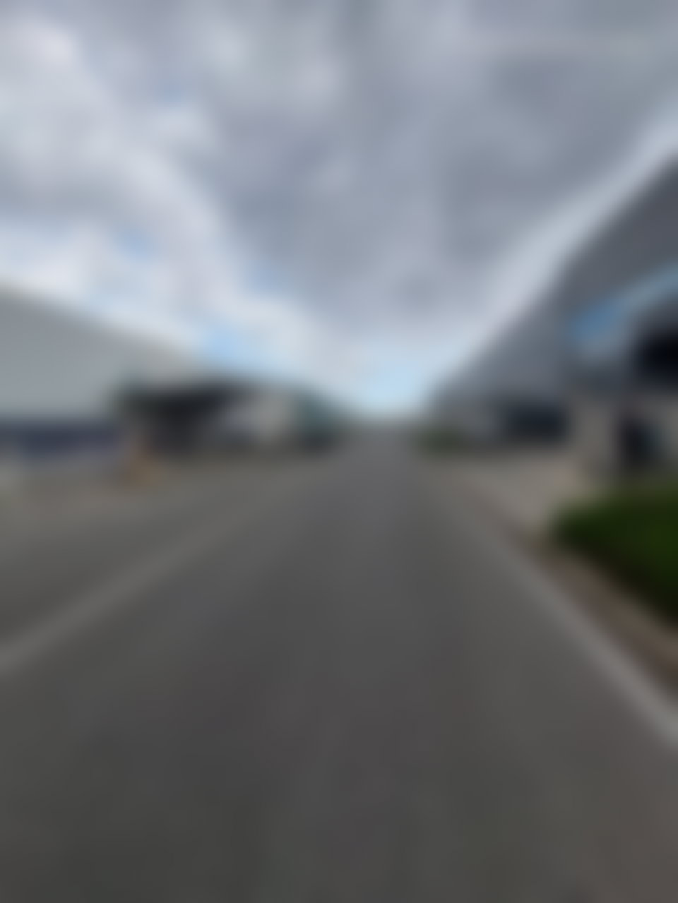 Local commercial 2500 m² Zone Industrielle Mghogha Tanger