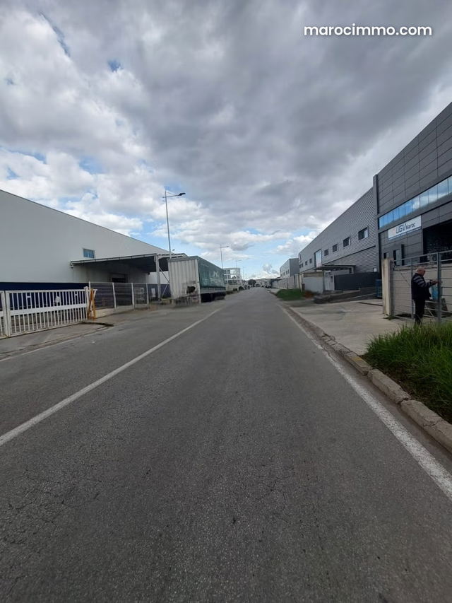 Usine à vendre premium dans la Zone Franche de Gzanaya — Tanger