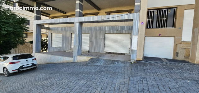 Beau local commercial en location à Tanja Balia. Superficie 250 m² — Tanger