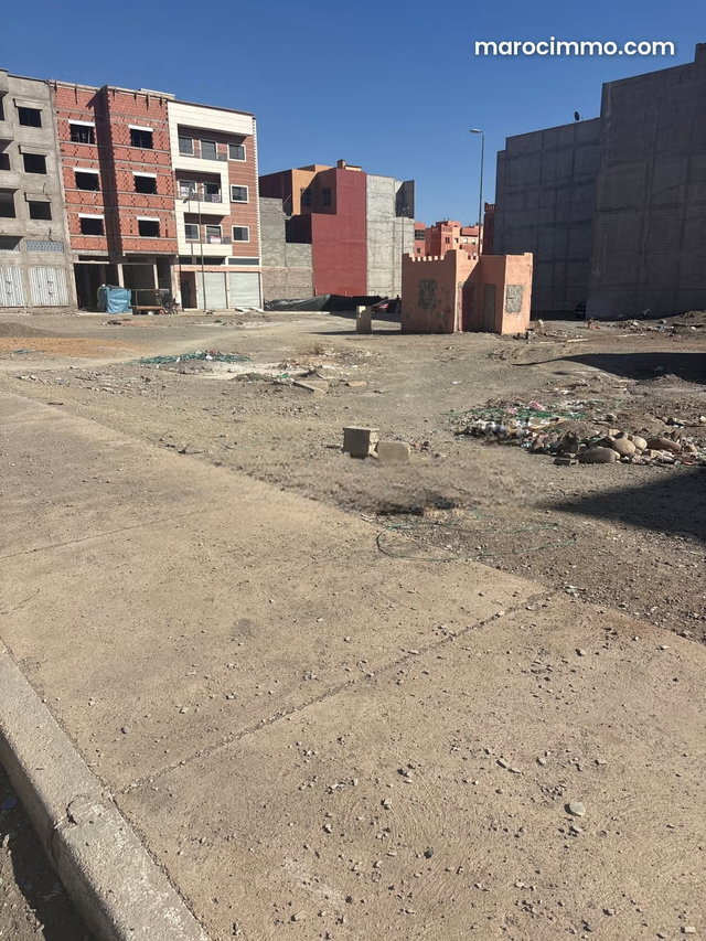 Beau terrain à la vente à Route de Safi. Superficie 531 m² — 2