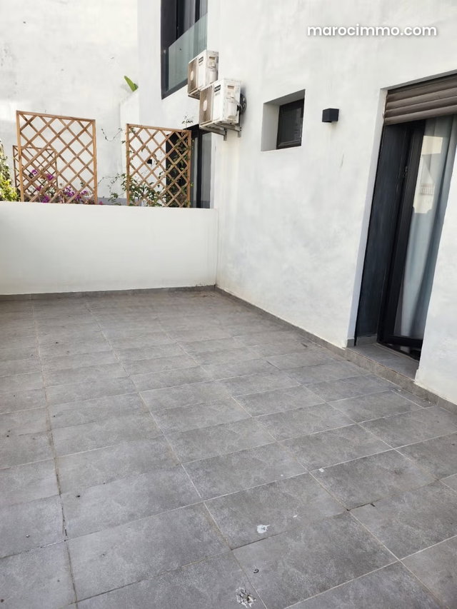 Furnished Studio for Rent in Gauthier 10000dh — 3