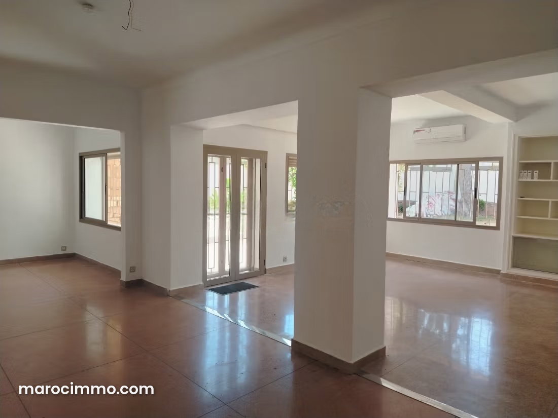 500 m² Villa with Garden, Agdal, Rabat — Rabat