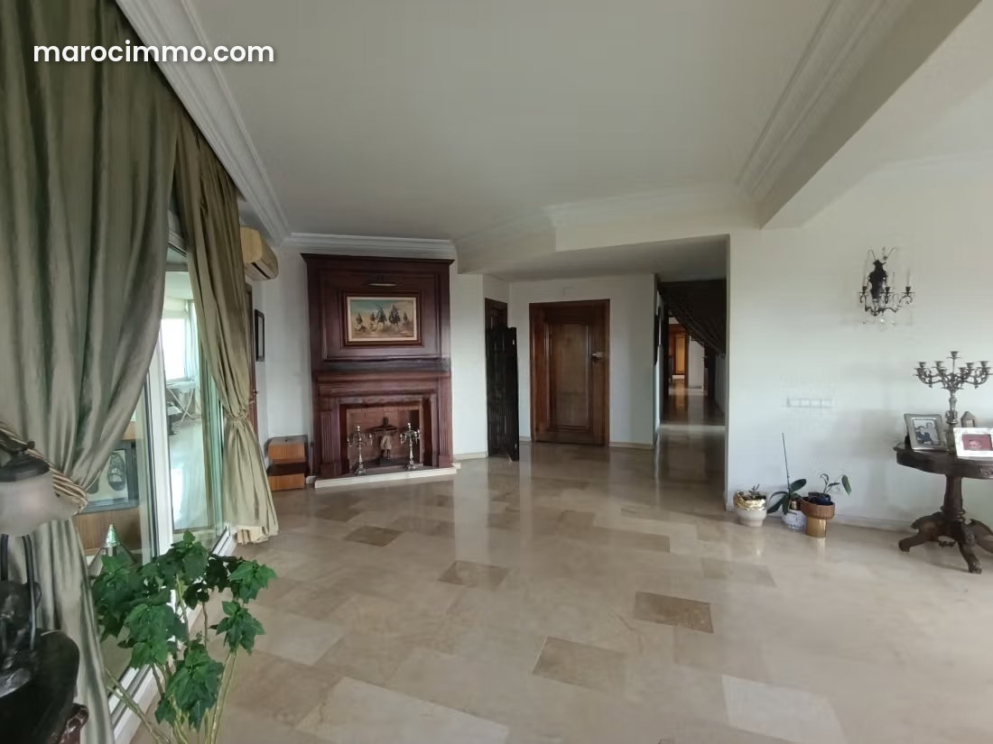 4-Bedroom Apartment with Sea Views, Haut Agdal, Rabat — Rabat