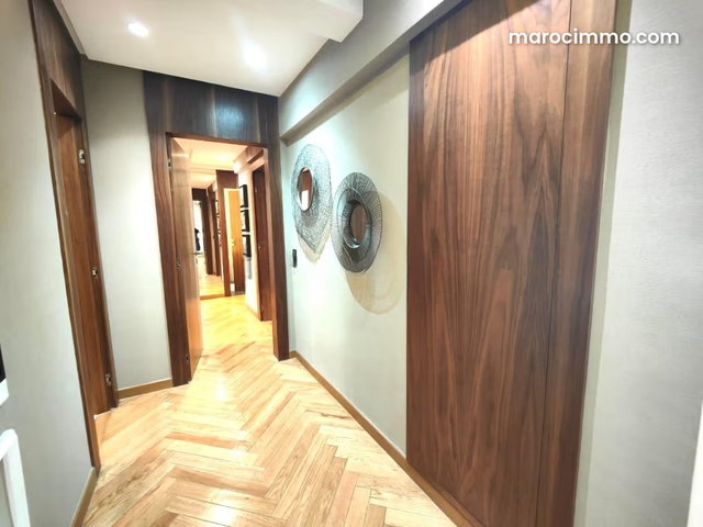 Magnificent Racine Apartment — 5