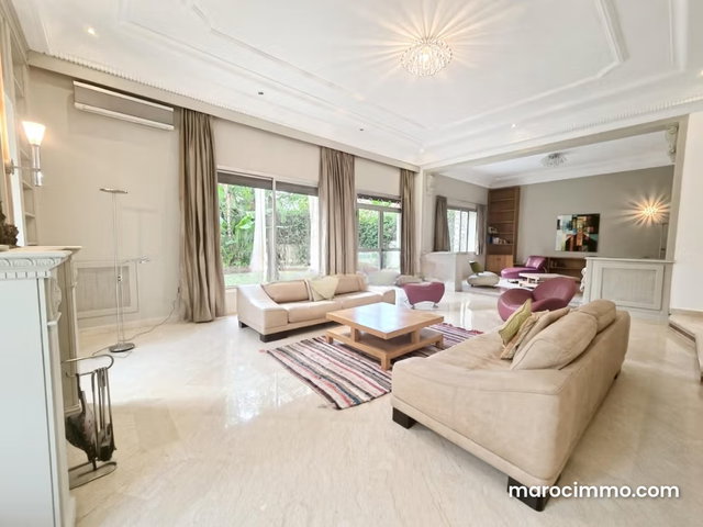 Villa meublée 5 Ch. Jardin Piscine 560m² — 3