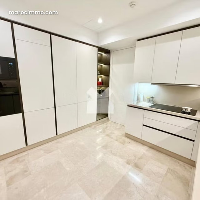 Appartement à Vendre de 161.0 m² à Marrakech, Hivernage — 2
