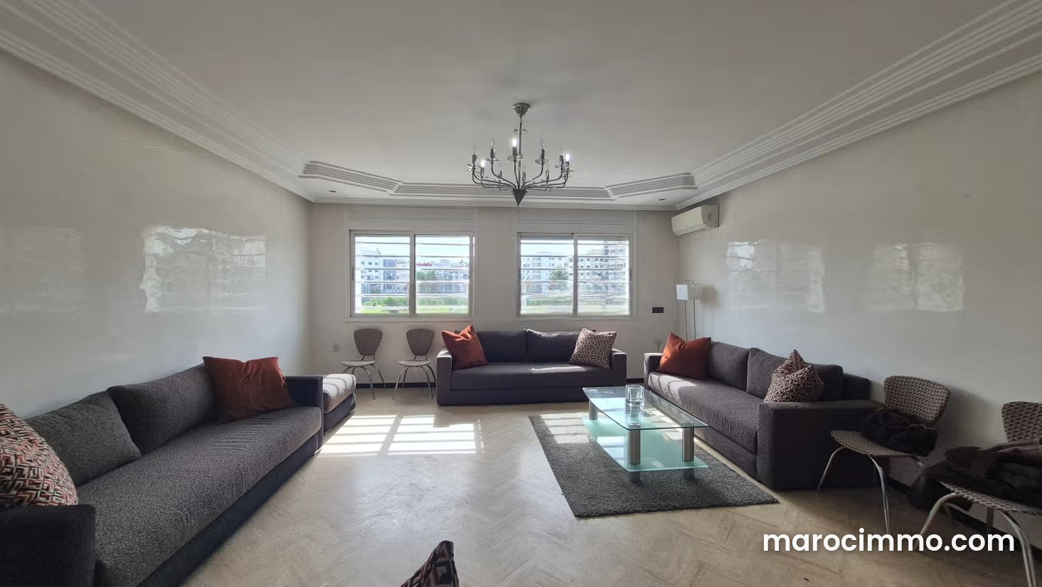 Furnished 150 sqm apartment in Racine, Casablanca, with terrace — Casablanca