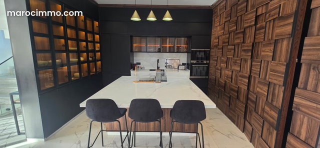 Magnifique villa à louer à Sidi Youssef. Surface de 390 m². Bien meublé — 5