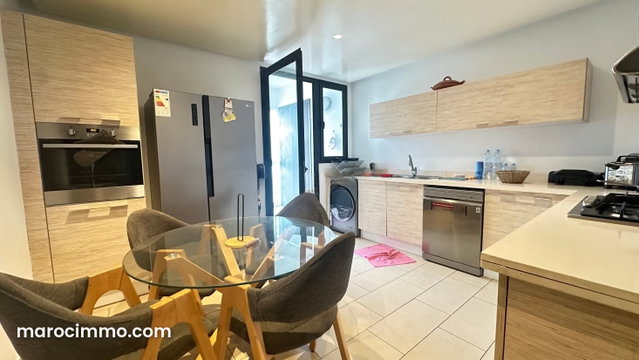 Superbe appartement à louer à Ain Diab Extension. 4 pièces. Bien meublé — 5