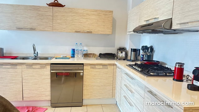 Superbe appartement à louer à Ain Diab Extension. 4 pièces. Bien meublé — 3