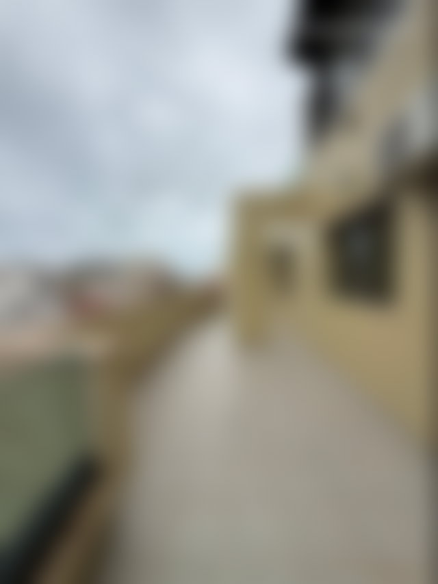 شقة مفروشة فاخرة للكراء بحي الإداري في طنجة — 4