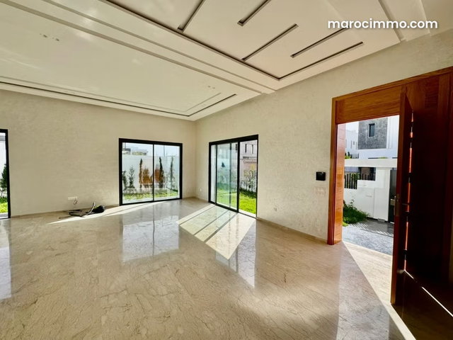 New High-End Villa for Sale in Dar Bouazza – 4 Bedrooms, Pool — 4