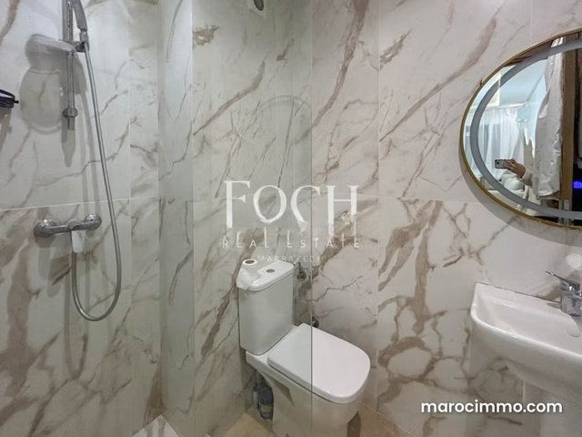 Neuf, Moderne, sous location — 4