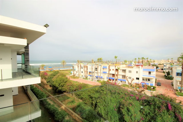 Mansouria luxe 3 ch sur mer terrasse piscine sport — 2
