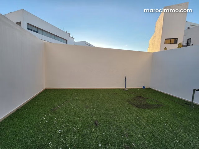 126 m² Office with 20 m² Terrace, Maarif — 4