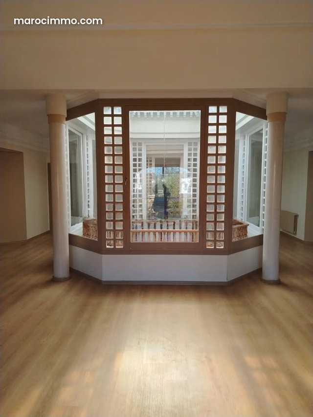 Villa Idéale pour Bureaux en Location au Souissi — 4