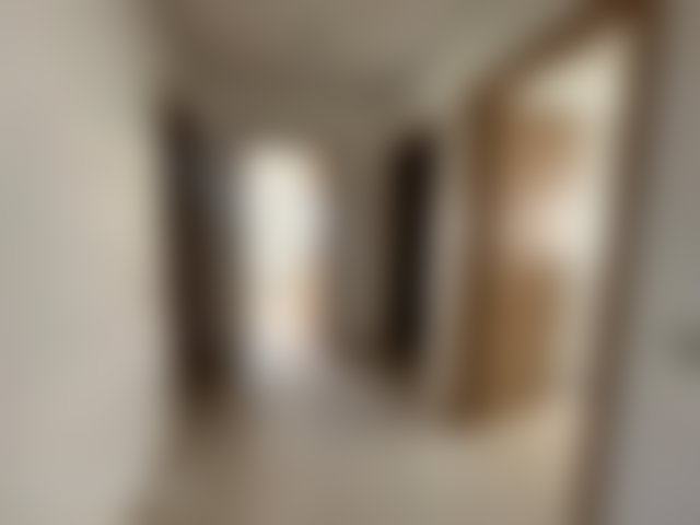 Appartement neuf avec piscine et terrasse à Bouskoura centre — 4