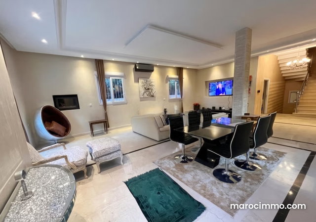 Belle villa familiale avec piscine et hammam — 4