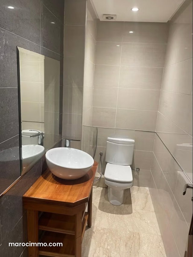 Furnished 3-Bedroom Apartment for Long-Term Rent with Parking — 4