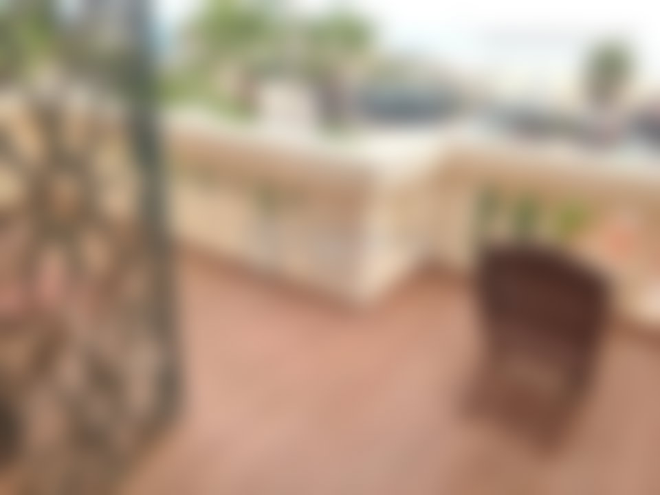 Villa 455 m² vue mer à Dar Bouazza, 5 chambres et double salon