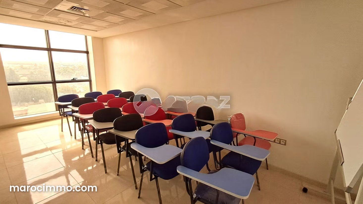 Bureau 100 m² à louer, Bouskoura centre avec parking — Bouskoura