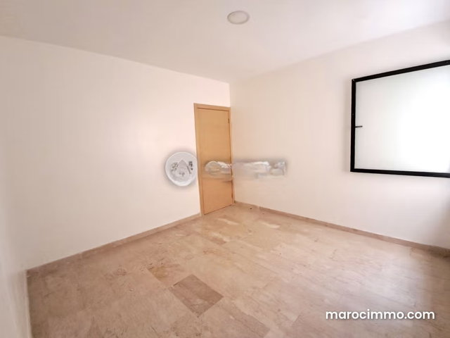 Appartement à vendre 70 m², 2 chambres Les Hôpitaux Casablanca — 2