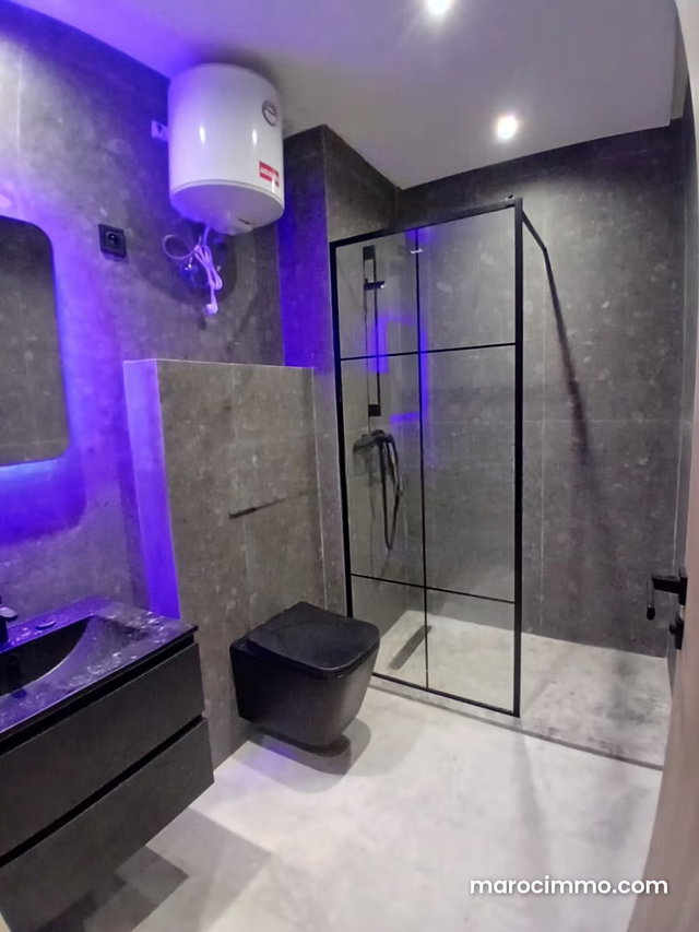 Apartment for rent in Palmier. 2 comfortable rooms. Elevator and parking spaces — 4