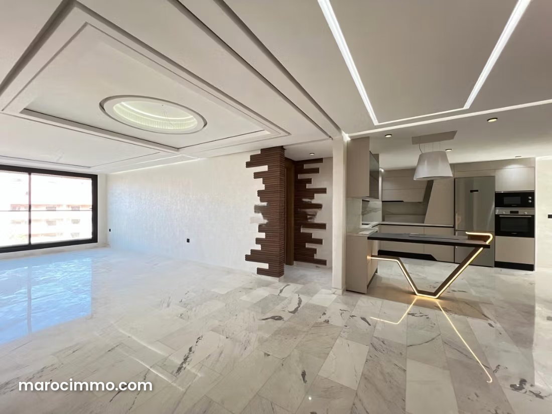 3-Bedroom Apartment with Terrace and Pool in Gueliz, Marrakech — Marrakesh