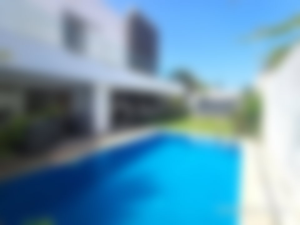 فيلا فاخرة وحديثة للبيع بهرهورة تمارة