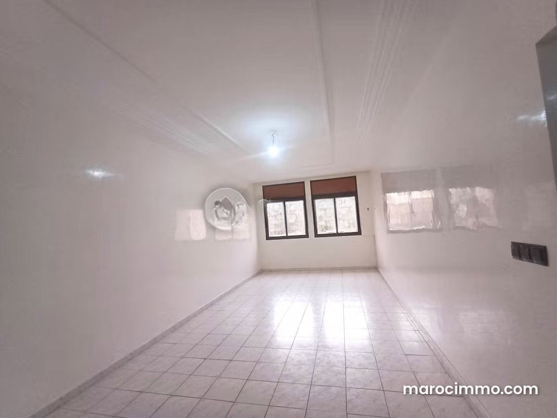 107 m² Apartment to Renovate in Belvédère, Casablanca — Casablanca