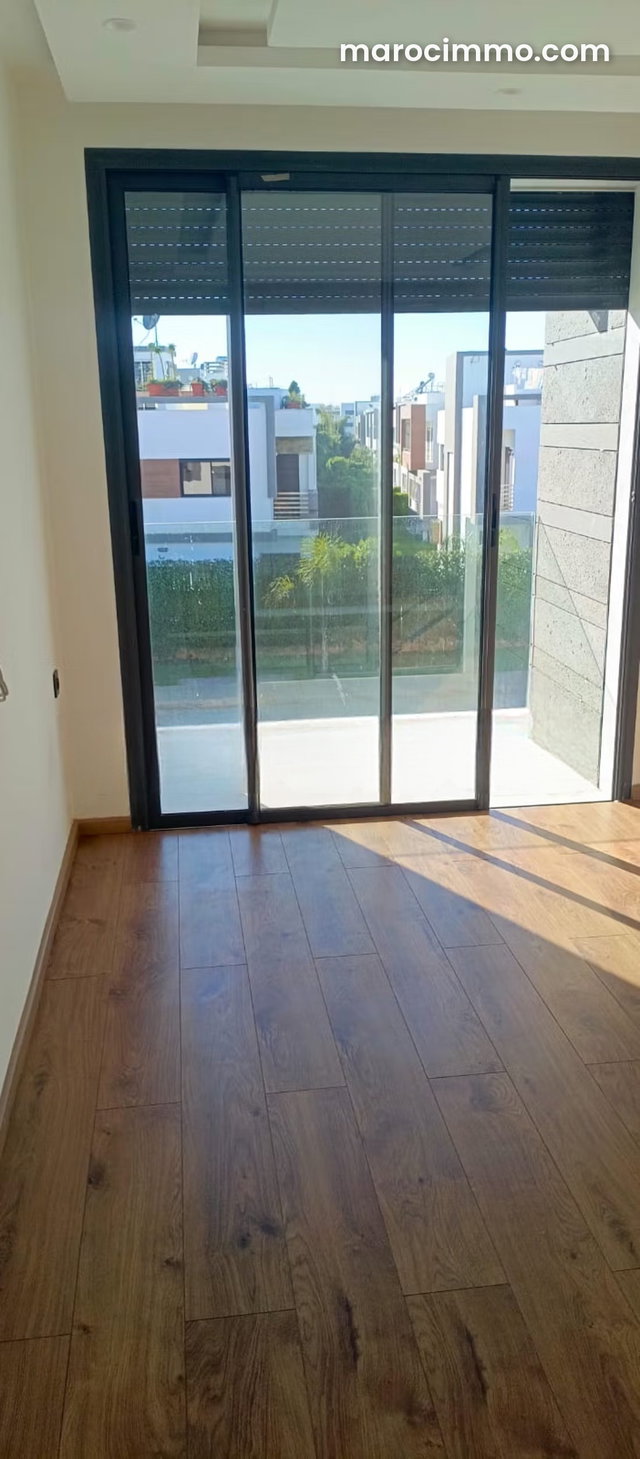 Somptueuse villa neuve et moderne à Val d'or — 3