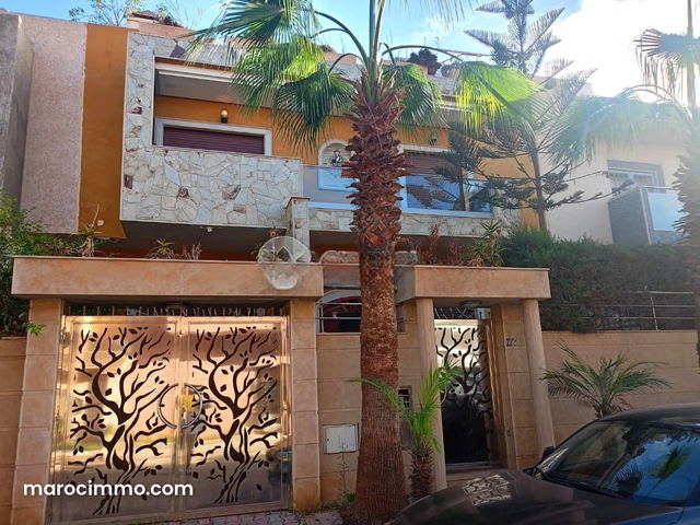 Villa à vendre 199 m², 4 chambres Oulfa Casablanca — Casablanca