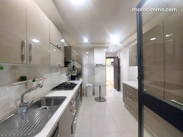 Appartement à louer 176 m², 3 chambres Racine Casablanca — 3