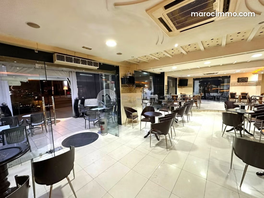 Local commercial 500 m², café restaurant équipé, Hay Chrifa Casablanca — Casablanca