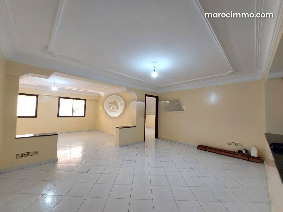 148 sqm Office with Terrace and Garage in Bourgogne, Casablanca — Casablanca