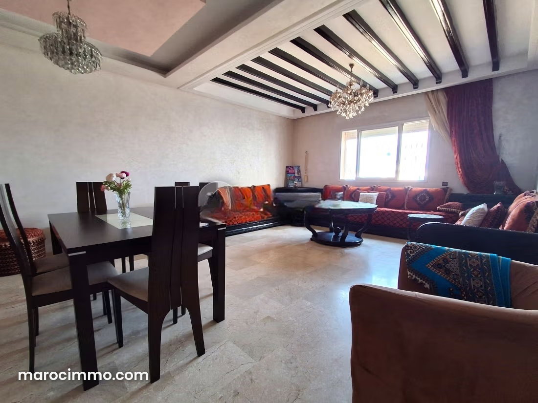 Appartement 3 chambres à Lissasfa Casablanca avec garage — Casablanca