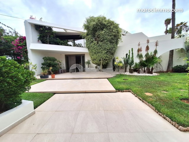 Villa à vendre 1 935 m², 4 chambres Anfa Supérieur Casablanca — 2