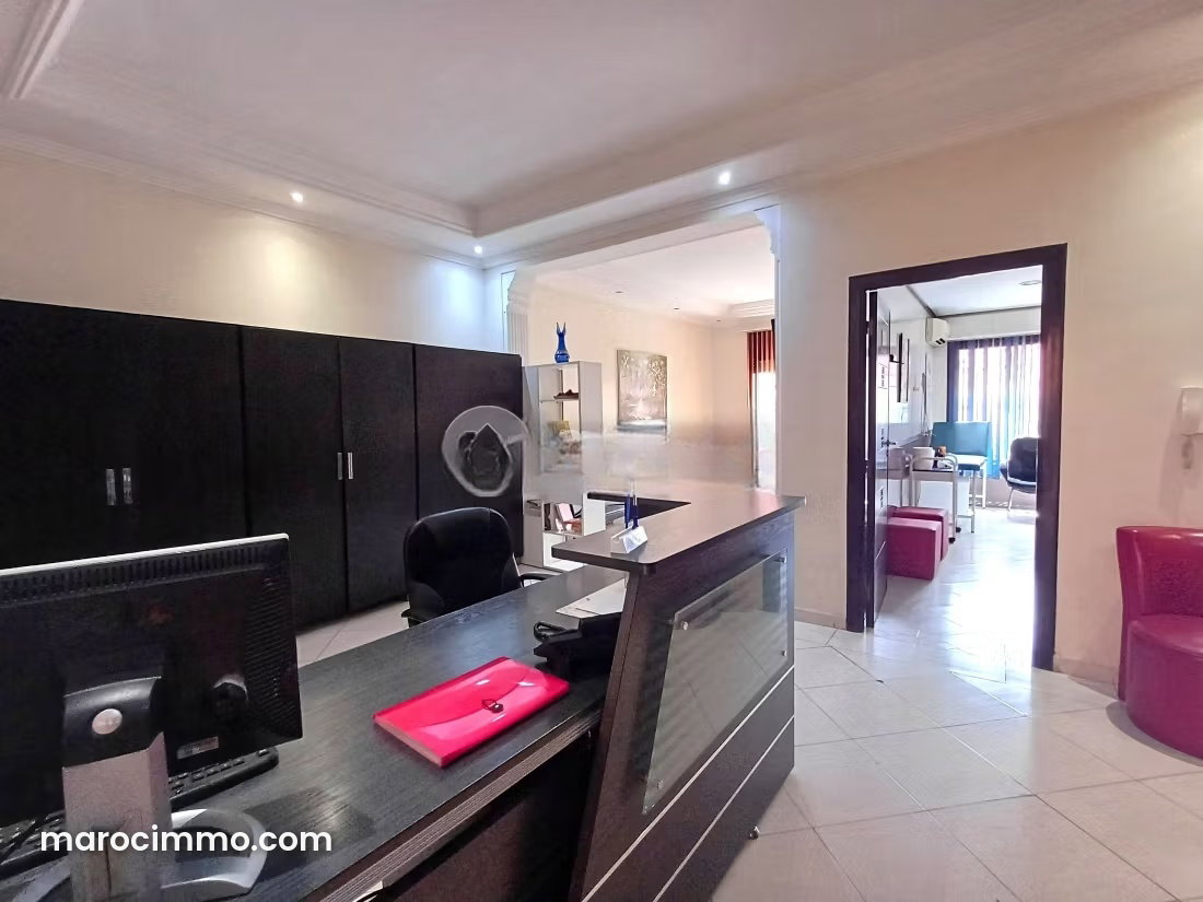 93 m² Apartment for Rent in Guéliz, Marrakech, Ideally Located — Marrakesh