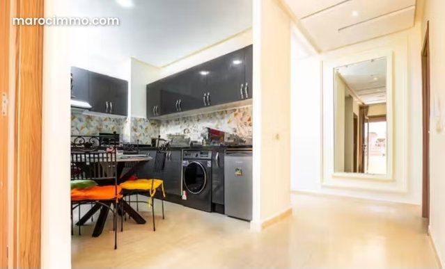 Bel studio à vendre á madam plaza. Surface de 61 m². Meublé — 4