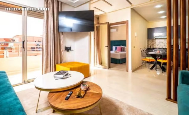 Bel studio à vendre á madam plaza. Surface de 61 m². Meublé — 2