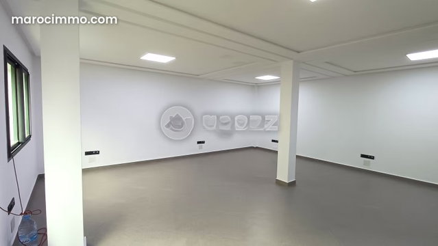 Bureau à louer 55 m² Drissia Tanger — 2