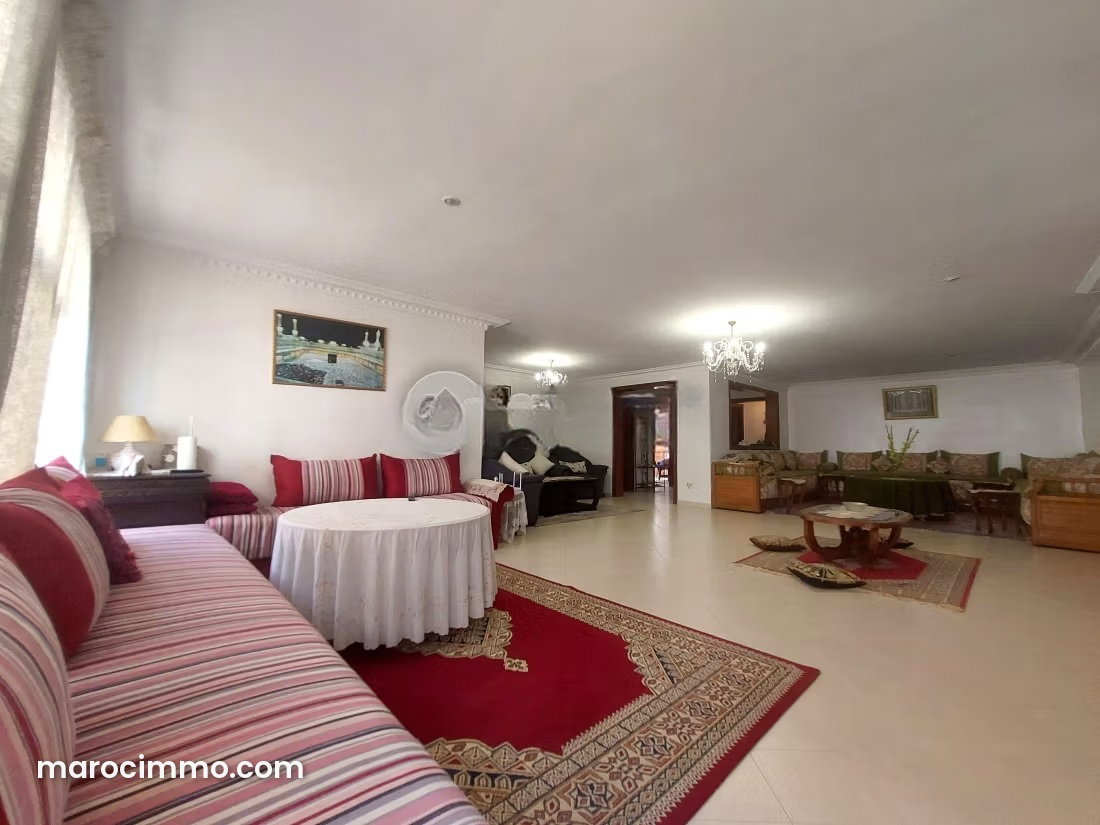 223 sqm Apartment, 3 Bedrooms, Maarif, Casablanca — Casablanca