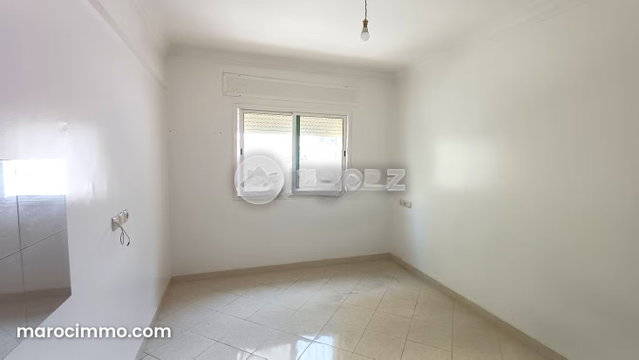 Appartement à vendre 77 m², 2 chambres Almoustakbal Tanger — 2